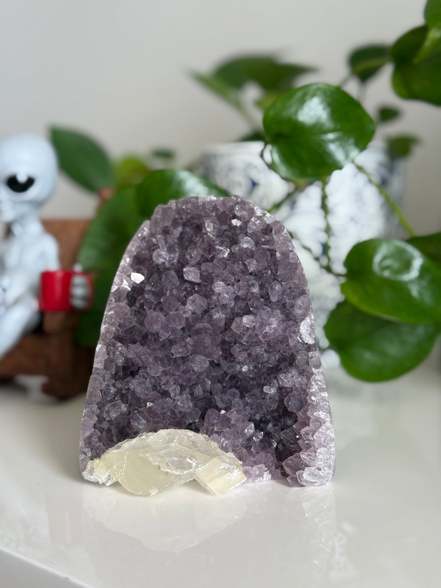 Amethyst & Calcite Cluster – 5 inches