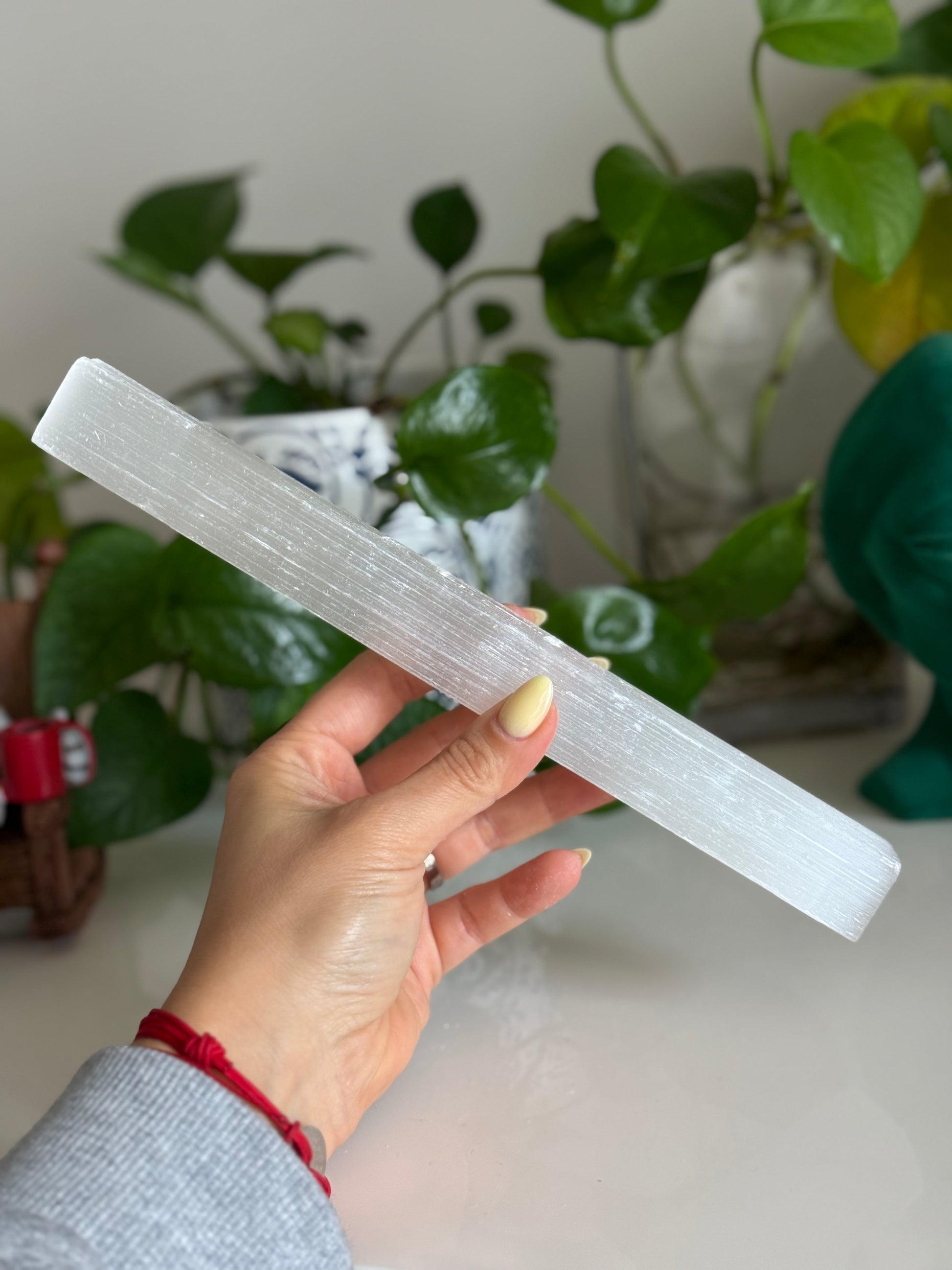 Selenite wand – 9 Inch – Cleansing, Protection & Crown Chakra Support