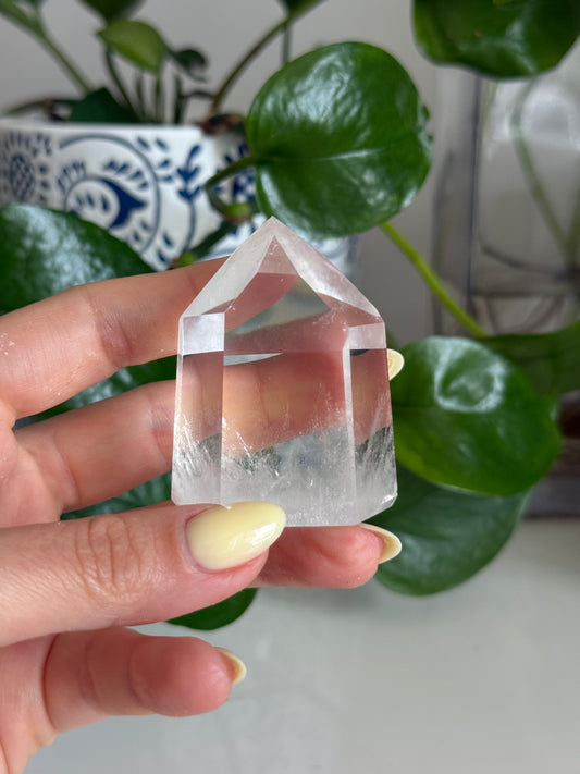 Clear Quartz Point – 2.5 Inch – Clarity, Amplification & Reiki-Charged
